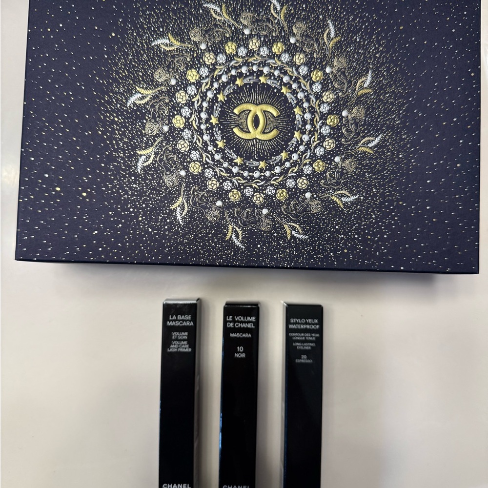 NEW (Unopened) | Chanel Eyes to Impress 3pc Makeup Set
